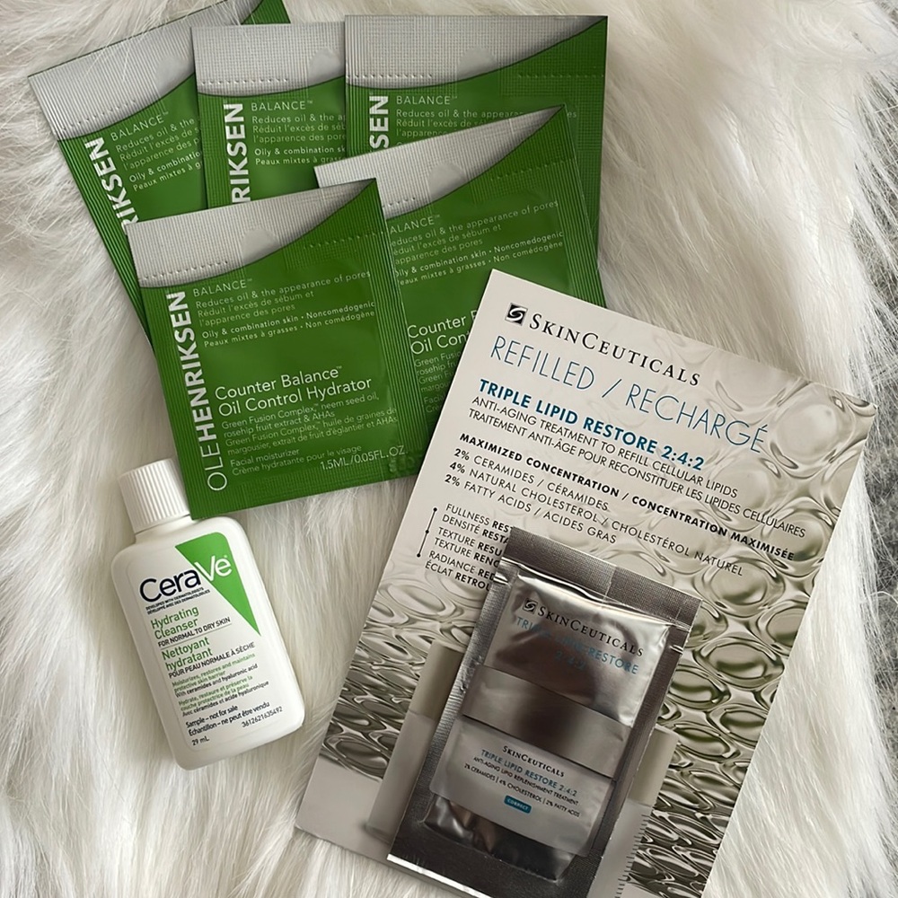 💖FREE ADD-ON💖 Facial Skincare Sample Bundle